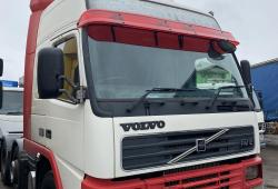 Volvo<br>FM12 420 6x2 Manual Globetrotter cab