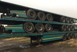 SDC<br>TRi axle flat trailers