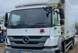 Mercedes<br>AXOR 2529 6x2 Rear Lift