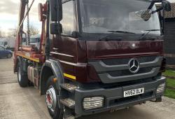 Mercedes<br>Axor 1824 Skiploader