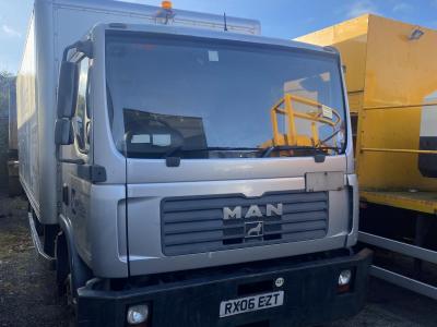 MAN 12 Ton Boxvan